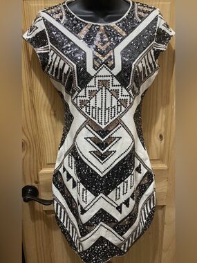 Express Black, Ivory & Gold Sequin Geometric Midi Dress